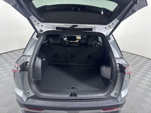New 2026 Chevrolet Equinox ACTIV w/ Convenience Package III FWD image 14