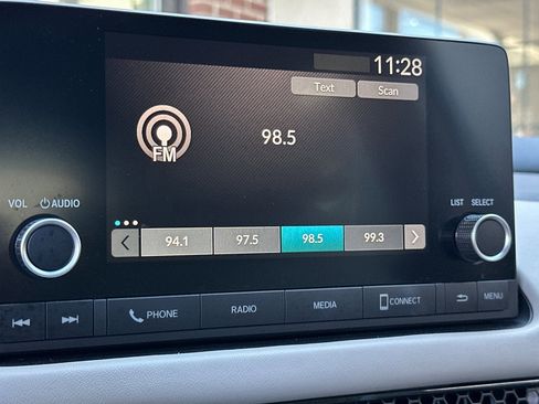 Used 2023 Honda HR-V LX image 15