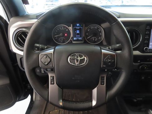 Used 2023 Toyota Tacoma Limited RWD image 12