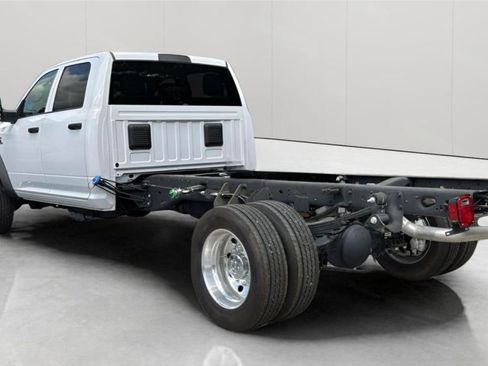 Used 2024 RAM 4500 Tradesman w/ Chrome Appearance Group image 7