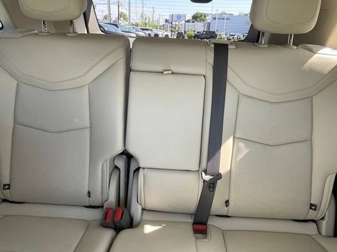 Used 2023 Cadillac XT5 Premium Luxury w/ Technology Package AWD/4WD image 22