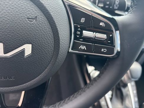 Certified 2024 Kia Seltos SX image 18