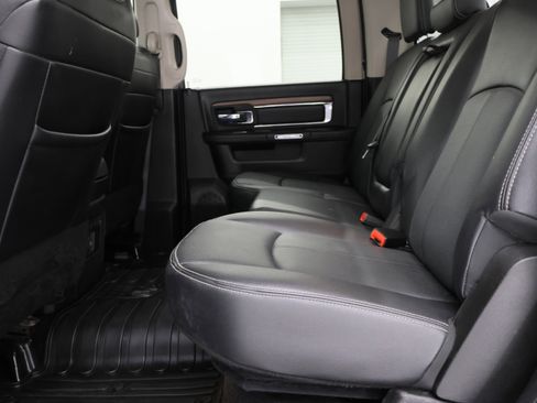 Used 2018 RAM 2500 Laramie image 9