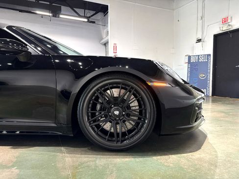 Used 2023 Porsche 911 50th Anniversary Edition w/ Extended Leather Package image 11