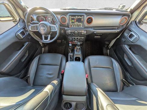 Used 2020 Jeep Gladiator Mojave image 16