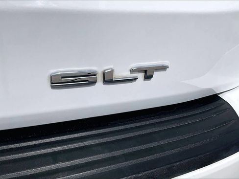 Certified 2024 GMC Yukon SLT image 10