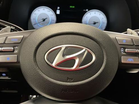 Used 2025 Hyundai Palisade Calligraphy AWD/4WD image 16