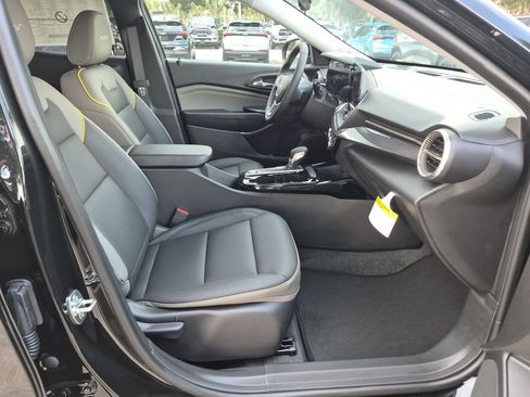 New 2026 Chevrolet Trax ACTIV w/ Driver Confidence Package FWD image 24