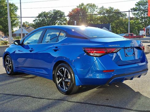 Certified 2025 Nissan Sentra SV w/ All-Weather Package image 4