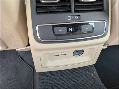 Used 2023 Audi A4 2.0T Premium Plus image 34