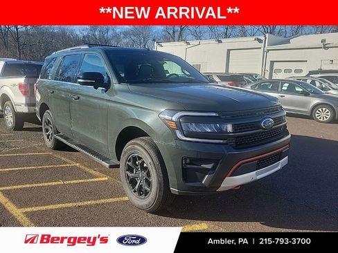 Used 2022 Ford Expedition Timberline image 1