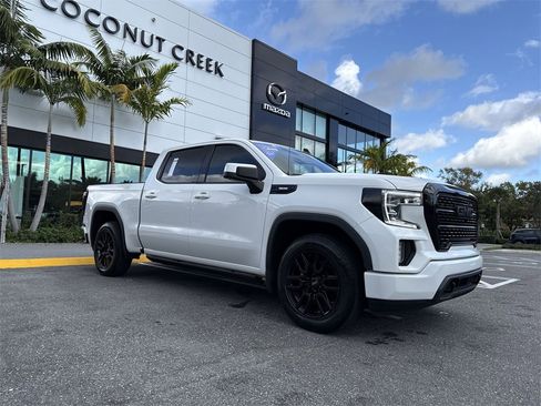 Used 2021 GMC Sierra 1500 Elevation w/ Preferred Package image 19