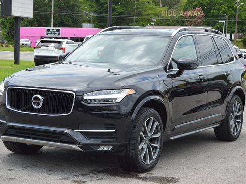 Used 2017 Volvo XC90 T6 Momentum w/ Vision Package AWD/4WD image 1