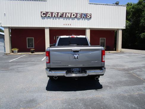 Used 2021 RAM 1500 Big Horn AWD/4WD image 4