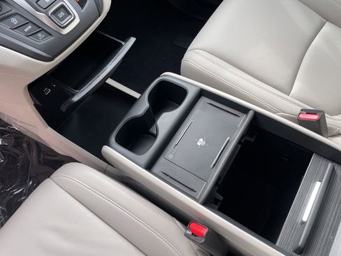 New 2026 Honda Odyssey EX-L image 9