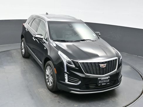 Used 2021 Cadillac XT5 Premium Luxury image 23