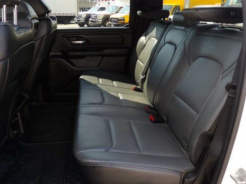 Used 2025 RAM 1500 Tradesman AWD/4WD image 11