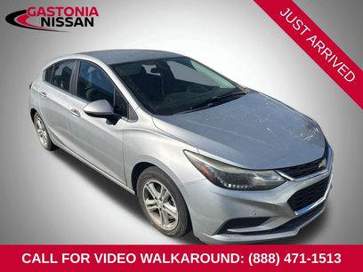 Used 2017 Chevrolet Cruze LT