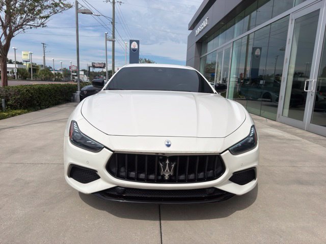 Used 2023 Maserati Ghibli Modena RWD image 15