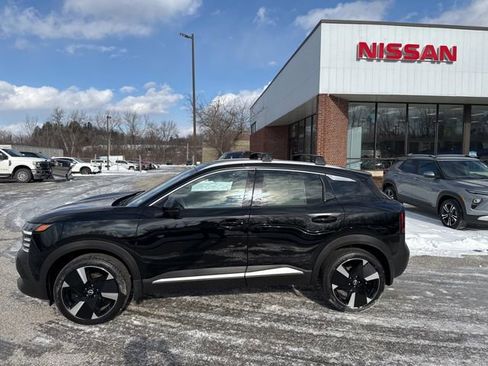 New 2026 Nissan Kicks SR w/ Cold Weather Package AWD/4WD image 29