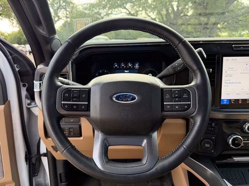 Used 2024 Ford F250 Lariat w/ Sport Appearance Package AWD/4WD image 11