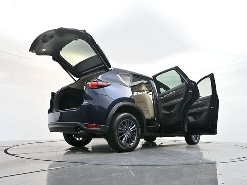 Used 2019 MAZDA CX-5 Touring image 40