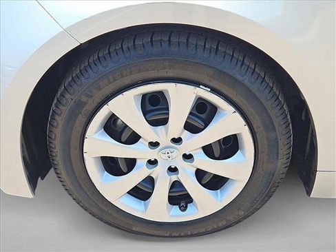 Used 2020 Toyota Corolla LE w/ Carpet Mat Package (TMS) FWD image 27