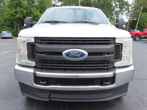 Used 2017 Ford F350 XL w/ Power Equipment Group AWD/4WD image 9