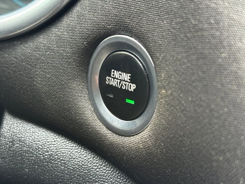 Used 2021 Chevrolet Malibu LT image 22