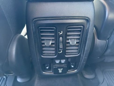 Used 2017 Dodge Durango GT w/ Nav & Power Liftgate Group AWD/4WD image 17