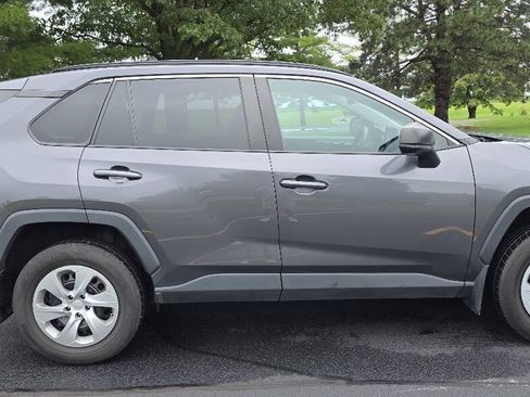 Used 2020 Toyota RAV4 LE w/ Carpet Mat Package FWD image 2