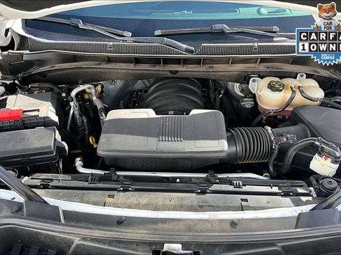 Used 2023 Chevrolet Suburban LT AWD/4WD image 10