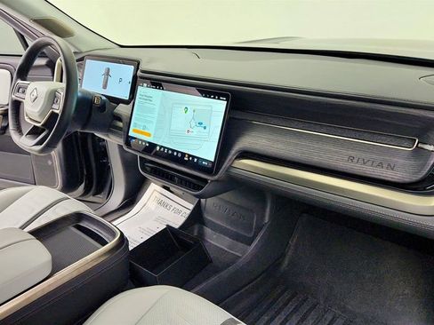 Used 2023 Rivian R1S Adventure AWD/4WD image 24