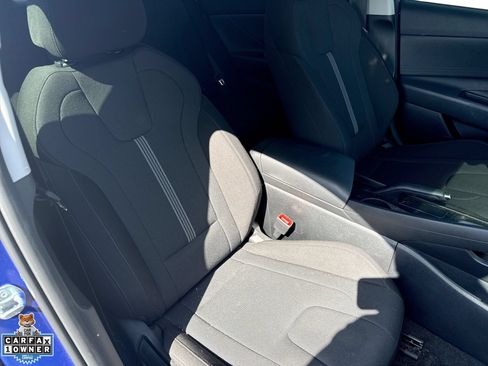 Used 2024 Hyundai Elantra SE FWD image 25