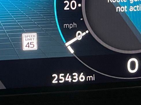 Certified 2025 Volkswagen Atlas SEL image 22