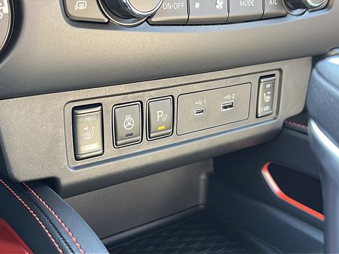 New 2026 Nissan Frontier PRO-4X w/ Pro-4x Convenience Package image 24
