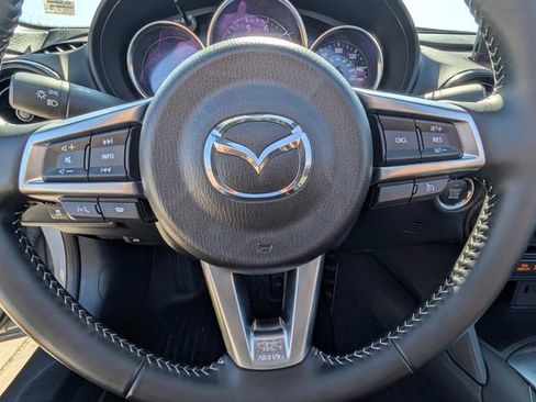 Used 2024 MAZDA MX-5 Miata RF Club RWD image 16