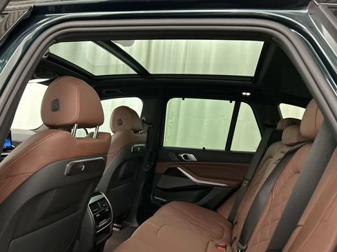 Used 2025 BMW X5 xDrive40i AWD/4WD image 23