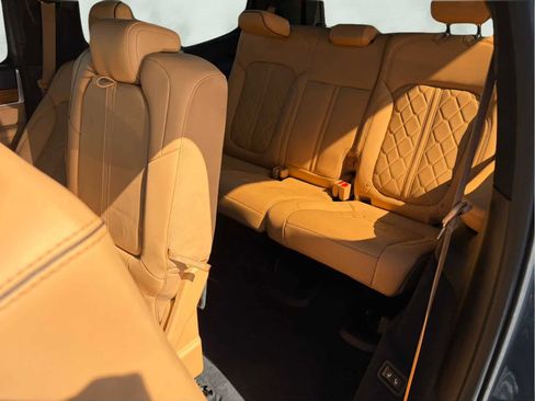 Used 2022 Jeep Grand Wagoneer Series III w/ Rear Seat Video Group 1 AWD/4WD image 30
