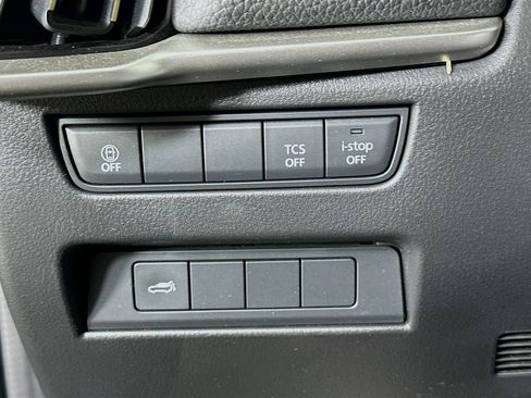 Used 2024 MAZDA CX-90 3.3 Turbo w/ Preferred Package image 16