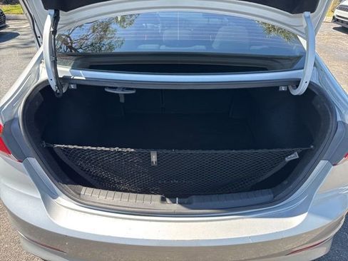 Used 2018 Hyundai Elantra SEL w/ Cargo Package FWD image 16