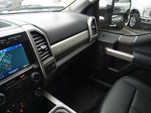 Used 2020 Ford F350 Lariat w/ Lariat Ultimate Package image 28
