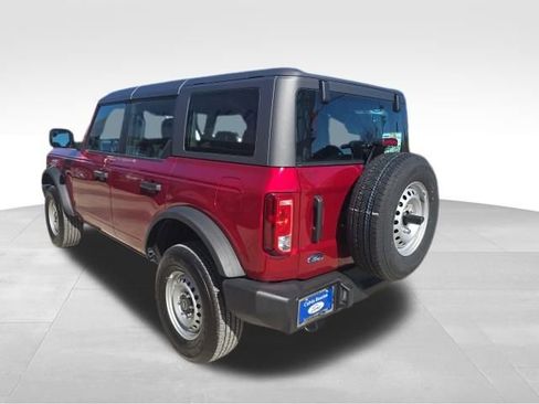 New 2025 Ford Bronco 4-Door image 5