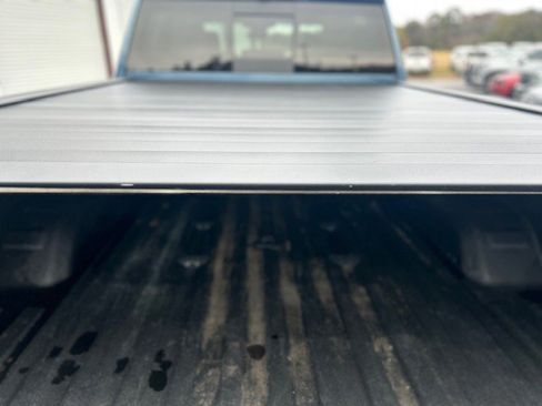 Used 2024 Chevrolet Silverado 2500 ZR2 w/ Technology Package image 10