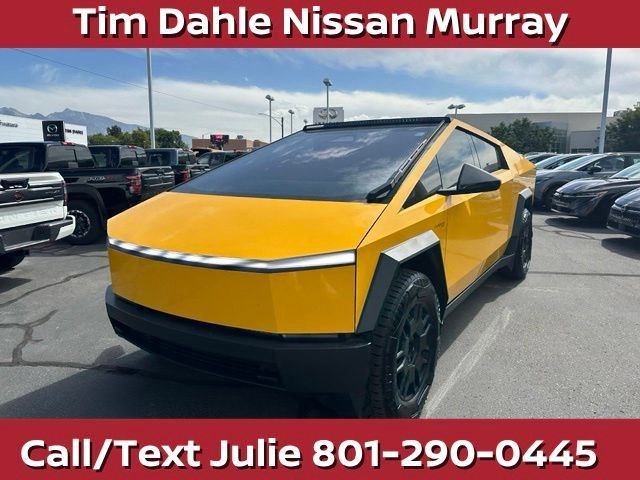 Used 2024 Tesla Cybertruck Cyberbeast AWD/4WD image 5