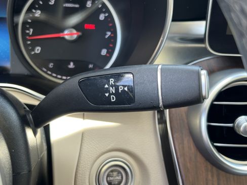 Used 2022 Mercedes-Benz GLC 300 image 16