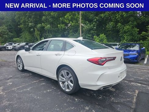 Used 2023 Acura TLX w/ Technology Package FWD image 4