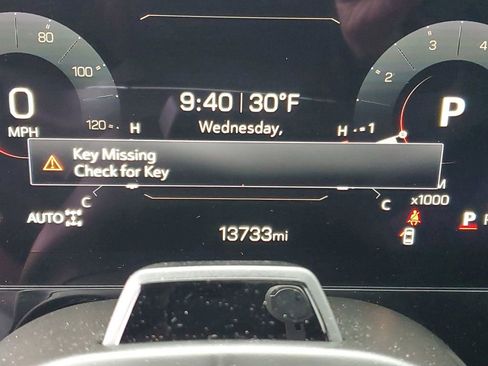 Used 2025 GMC Yukon Denali w/ Denali Reserve Package image 14