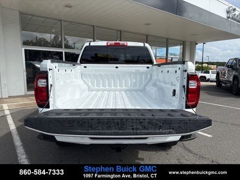New 2026 GMC Canyon Elevation w/ Convenience Package image 25