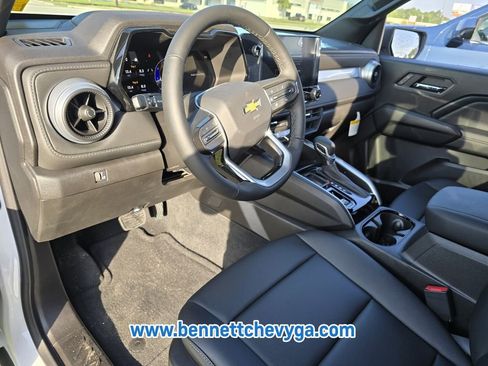 New 2025 Chevrolet Colorado LT w/ LT Convenience Package image 12